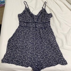 American Eagle Romper size large